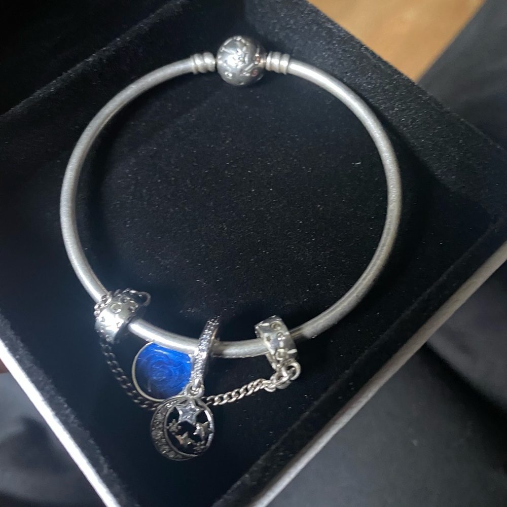 Pandora Moments Stars & Galaxy Bangle with matching Saftey chain and charm